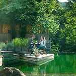 Роскошный шатер Garden Village 3*