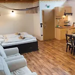 Luksustelt Garden Village 3*