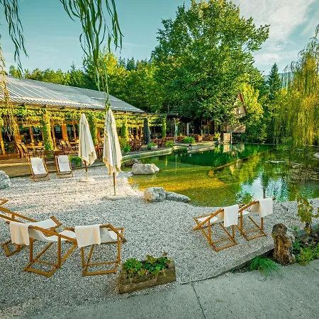 Роскошный шатер Garden Village 3*