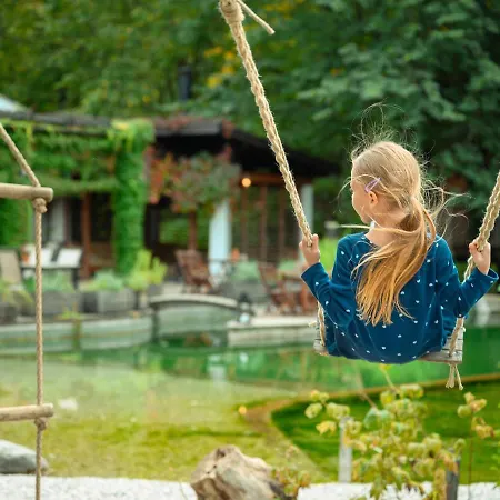 Garden Village Lüks kamp alanı Bled