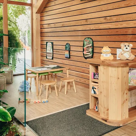 Garden Village 3* בלד