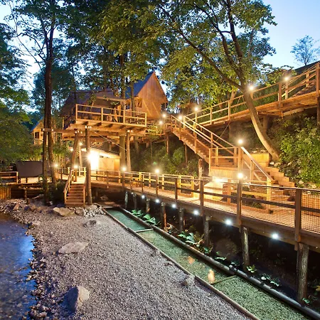 Lüks kamp alanı Garden Village