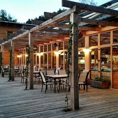 Garden Village בלד