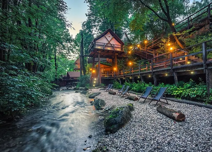 Luksusowy namiot Garden Village Bled