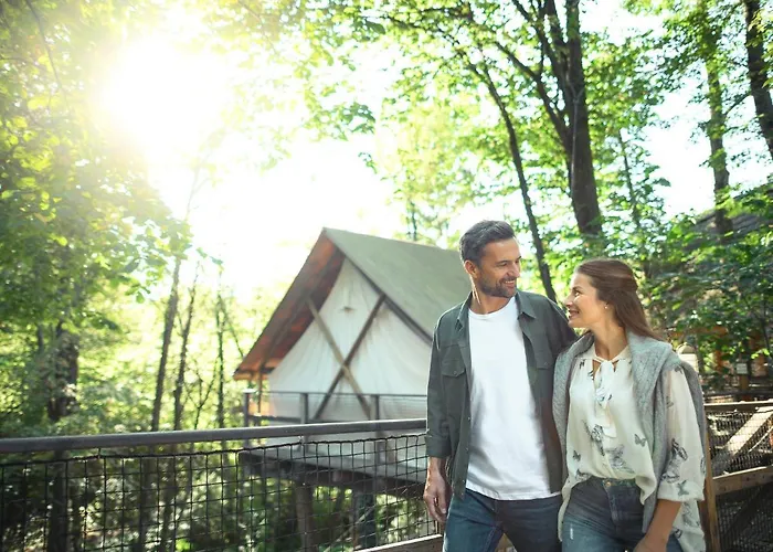 Luksusowy namiot Garden Village Bled