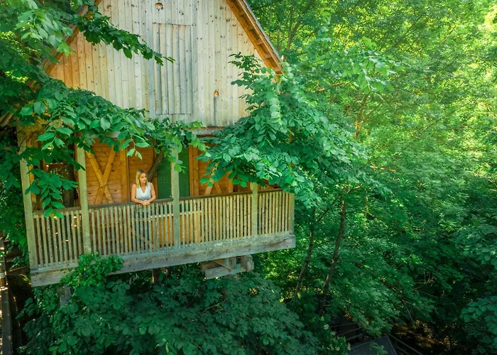 Garden Village 3* Bled