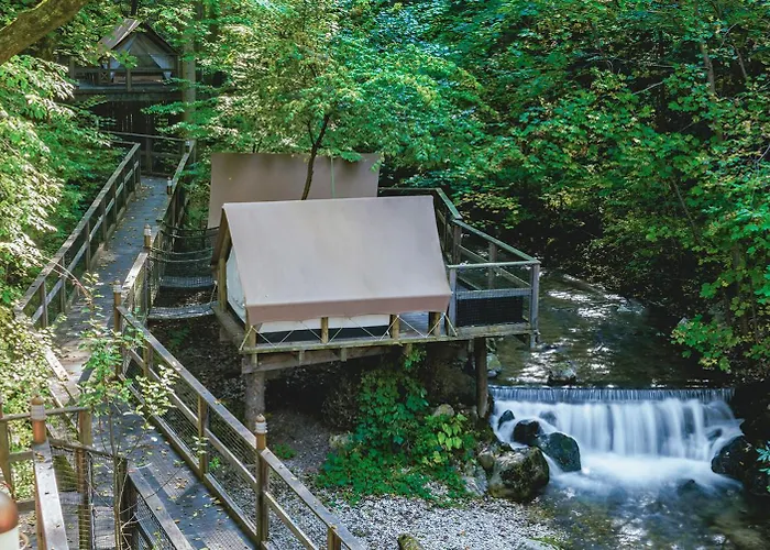 Garden Village Luksusowy namiot 3*