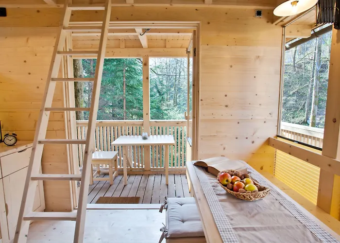 Luksusowy namiot Garden Village Bled